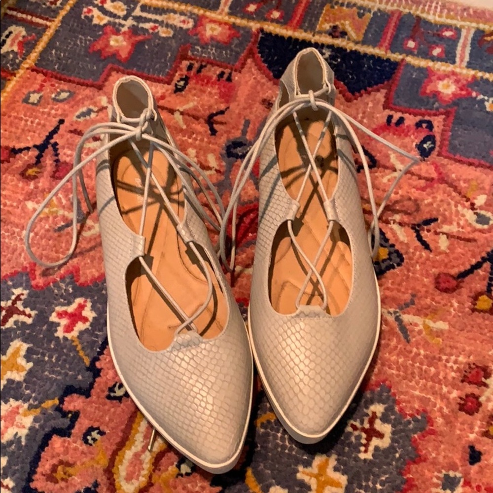 Grey Snake Lace up Shoe